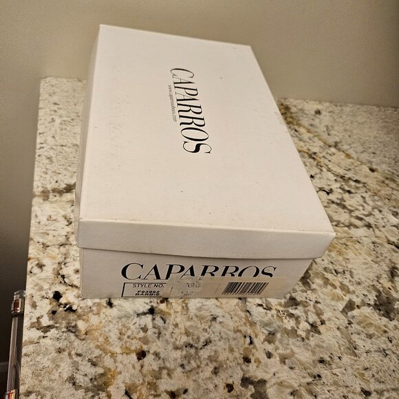 Evening or special occasion shoes - Picture 8 of 8